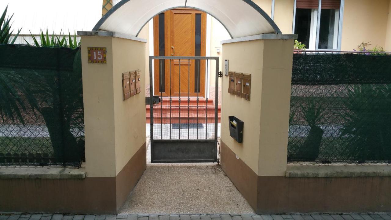 Affittacamere "A2 Passi" Fano Exterior foto
